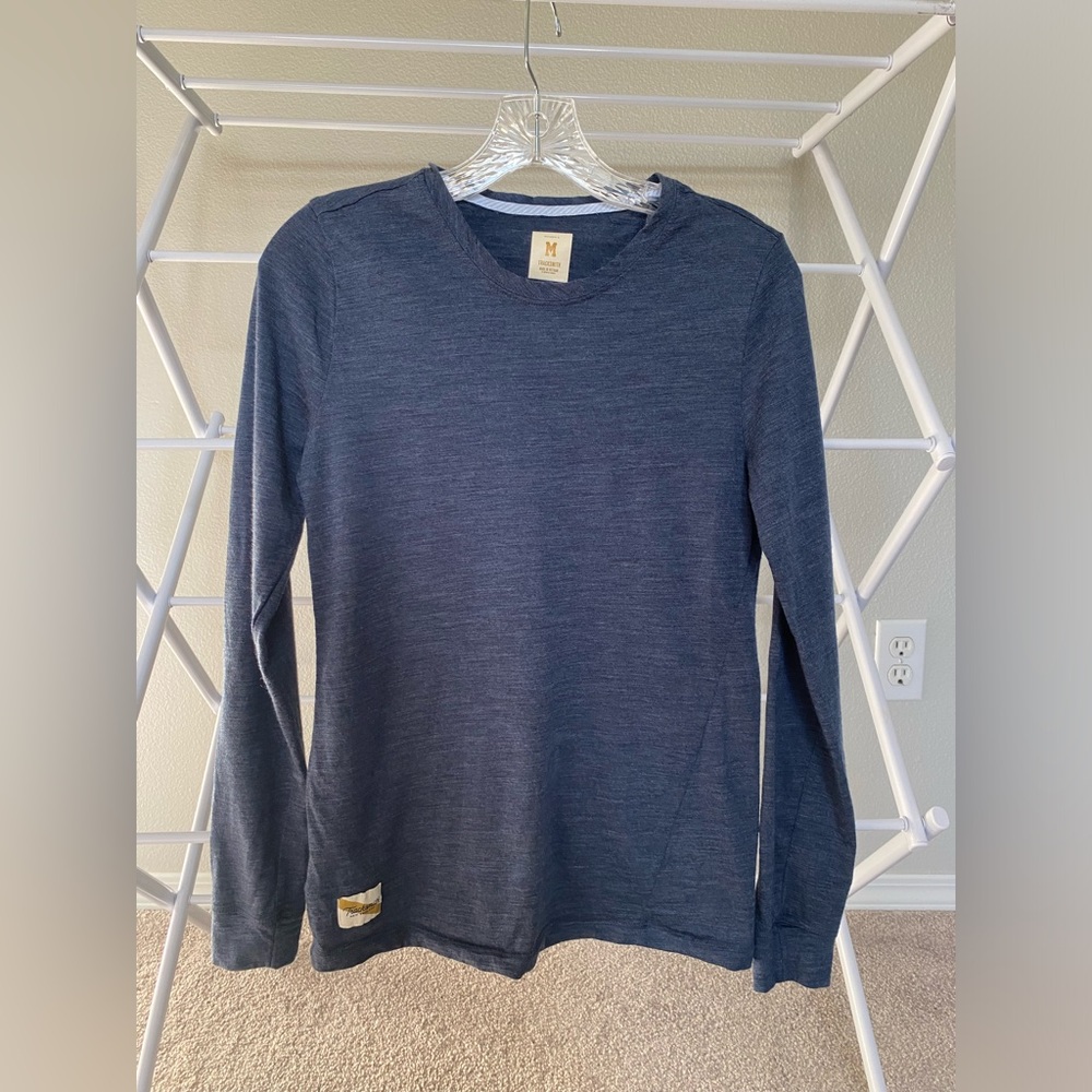 Tracksmith Harrier long-sleeve in Navy Heather